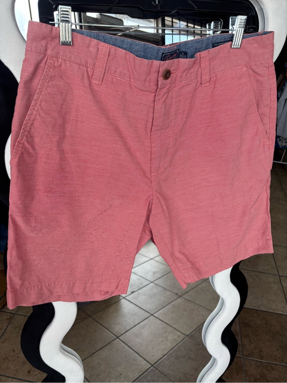Grayers Coral Pink Flat-Front Men's Shorts